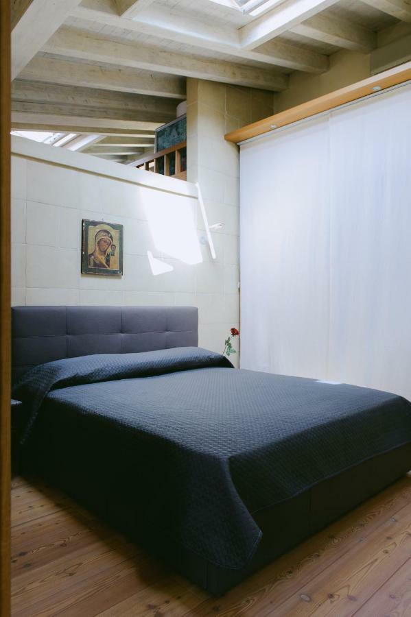 Apartament Attico Dell'Artista Desenzano del Garda Zewnętrze zdjęcie
